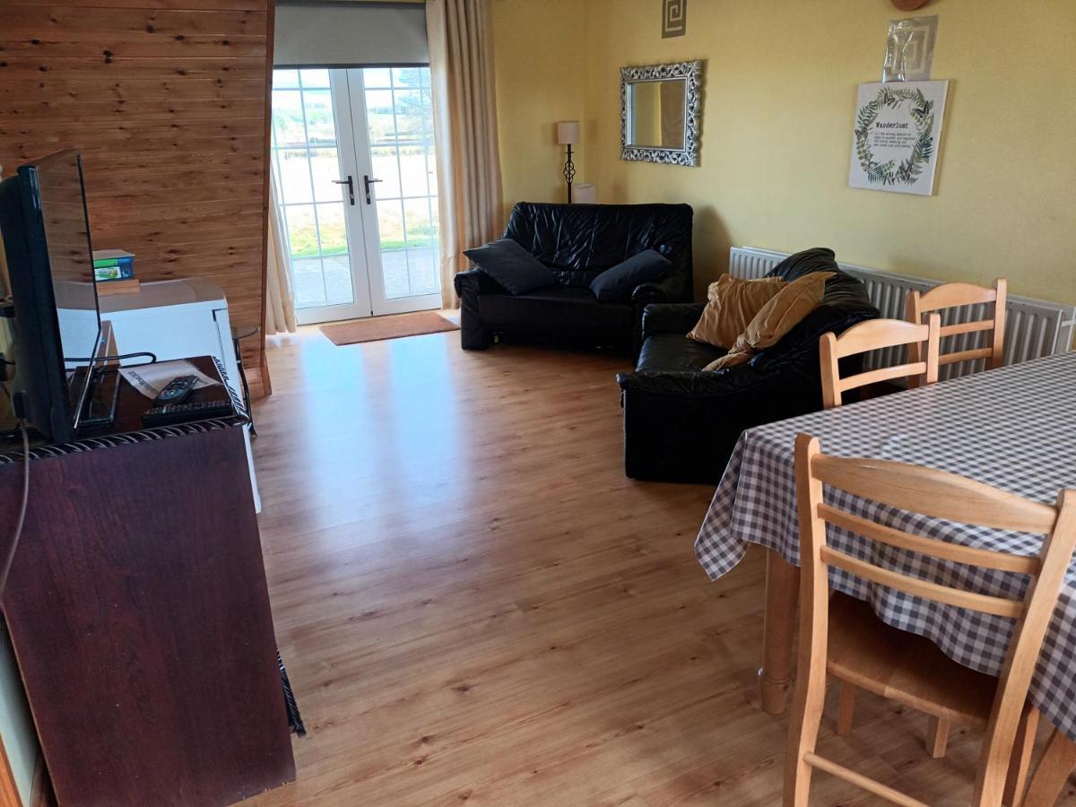 Rathgillen Mews Villa Nobber Buitenkant foto