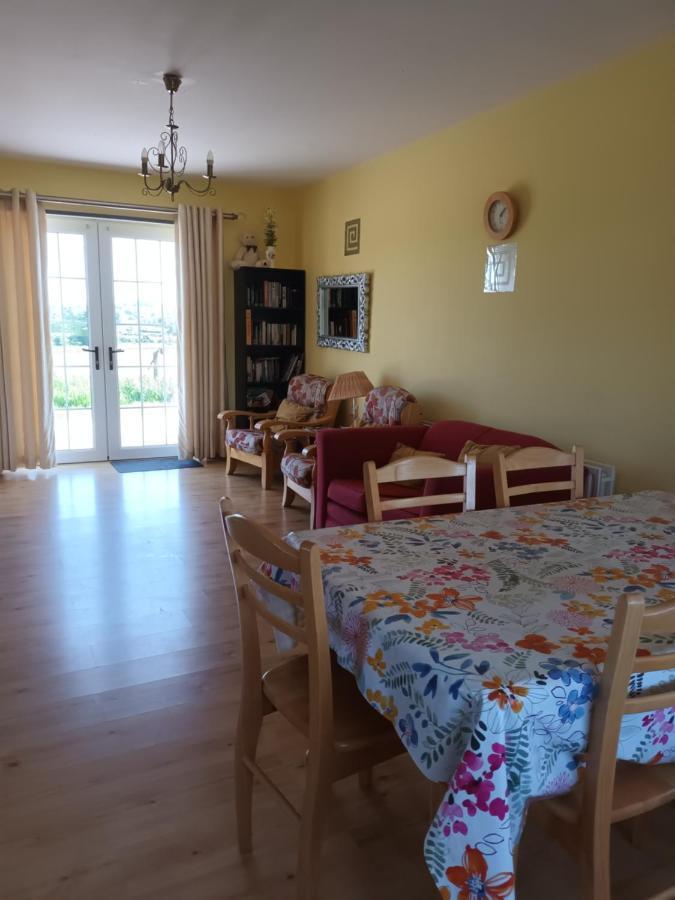 Rathgillen Mews Villa Nobber Buitenkant foto